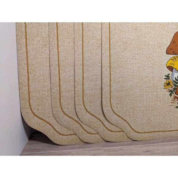 Set Of 4 Vinyl MCM 1970's Mushroom Placemats Orange Brown Rectangle Beige Groovy - Picture 3 of 12